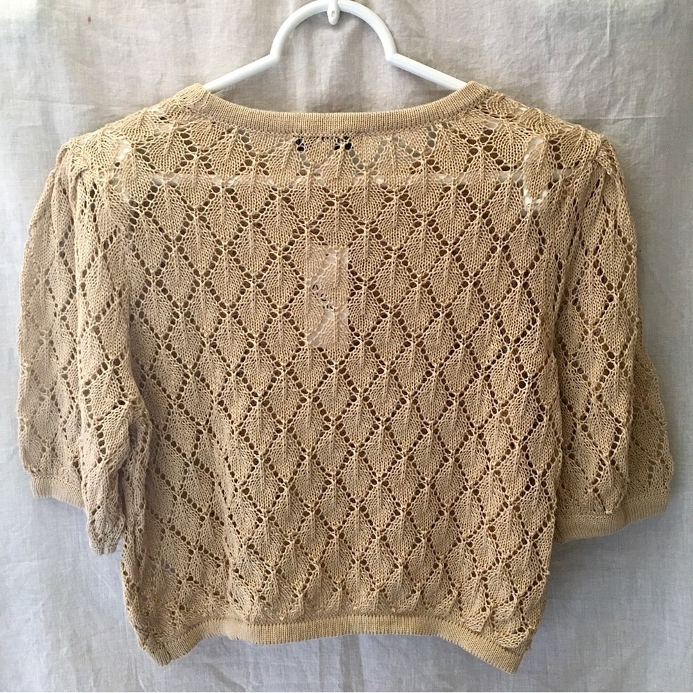 Macy’s - AND NOW THIS - Cropped Short Sleeve Crochet Knit Sweater (S) NWT - Picture 2 of 9